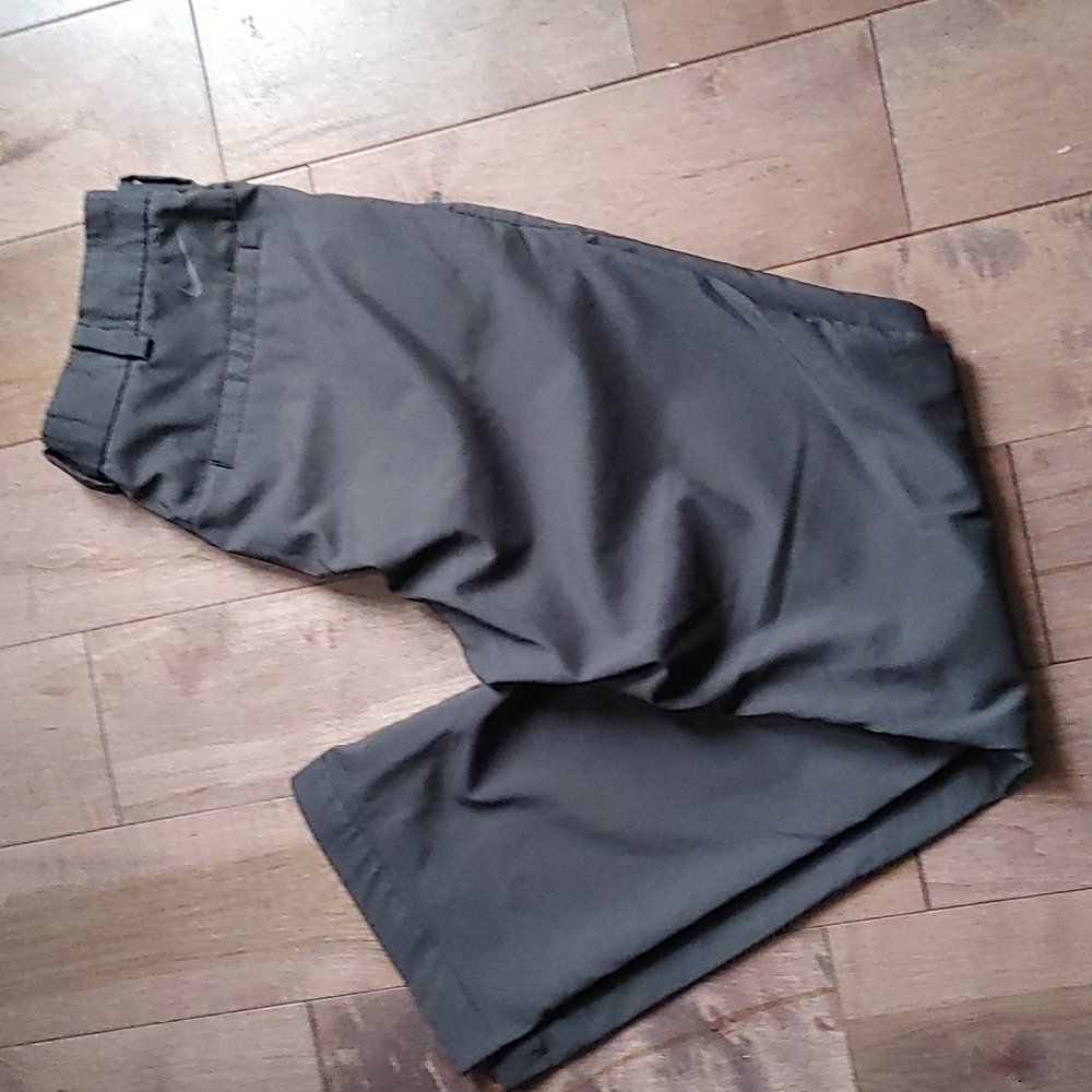 Nike Golf Dri-Fit gray pants size M 30/30